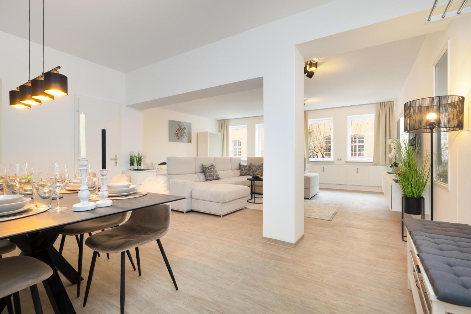 Primero City-Loftdomizil Innenstadt 84Qm Mit Grosser Gemeinschaftsterrasse เอาก์สเบิร์ก ภายนอก รูปภาพ